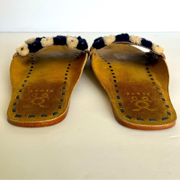 Figue Women’s Slide Sandals 8 Suede Pompoms Sequins Italy Very Unique High End - Picture 13 of 13